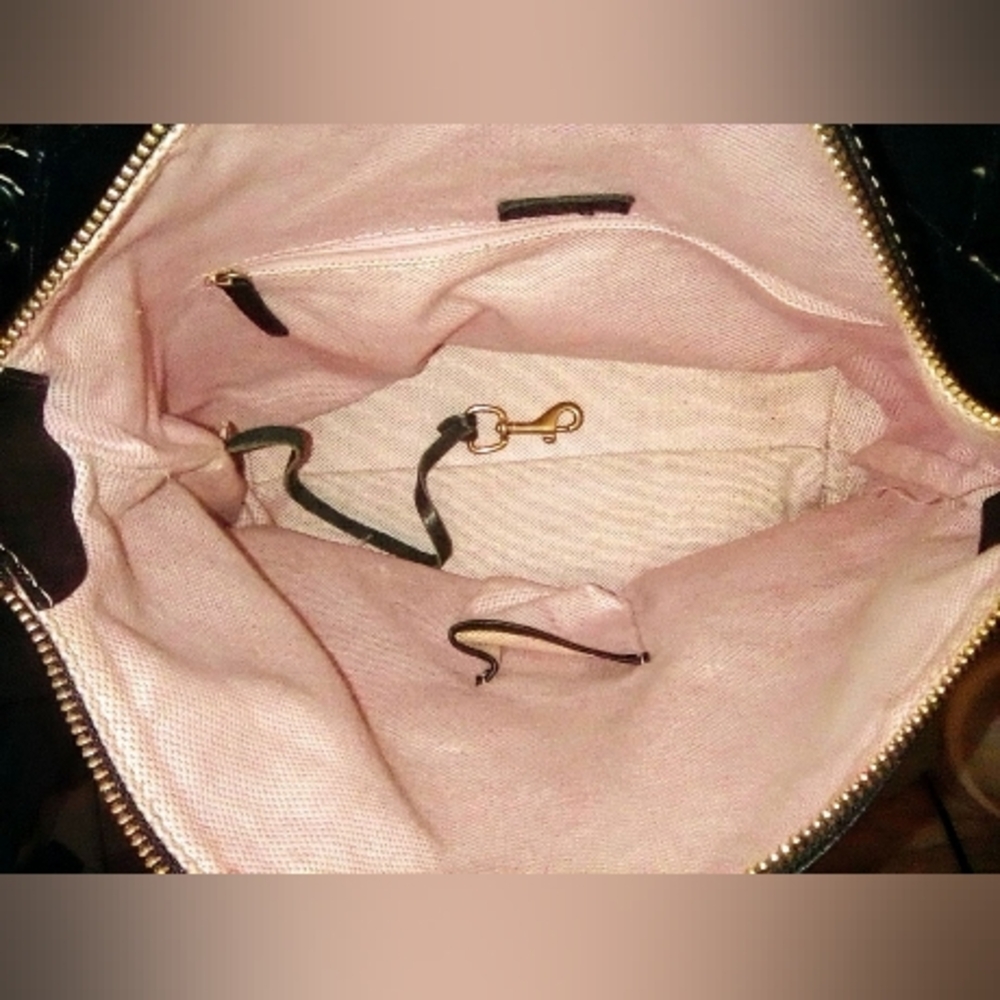 Dooney & Bourke Black Leather Shoulder Bag - Picture 6 of 7